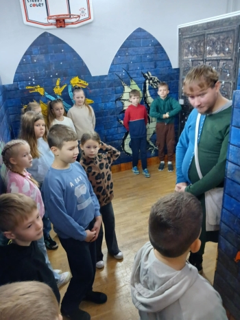 9d7ad462-5acb-419a-9a8a-d9af5a595b2f