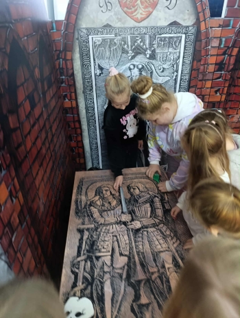 d516e7e4-28b0-4d96-8fa7-897f384085bd