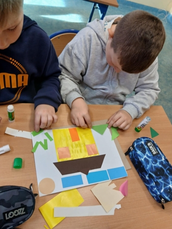 4faa2e57-fc33-4a9f-beee-fdc97e526a52