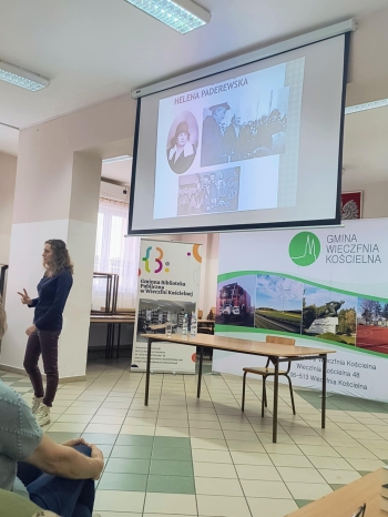 a0f35afe-7dc0-445d-a53a-218713d5b986