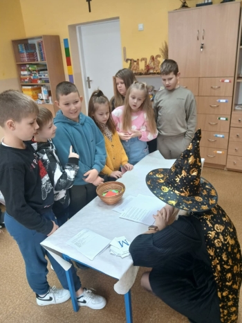 776fce63-2860-42af-902c-4fa2e5df86c2