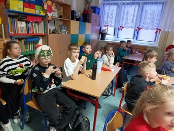 5a3738d7-ea74-4b19-b763-ae77cab66592