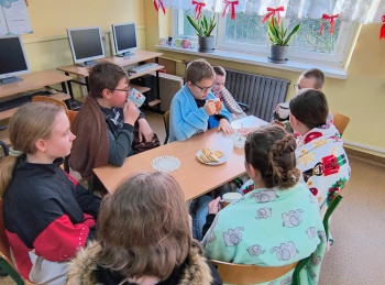 0b320faa-1f38-4ce2-a707-fcdb83e60630