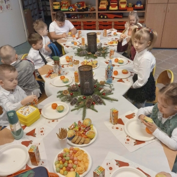 8ac9d916-49cc-4161-91af-d9ece3555295