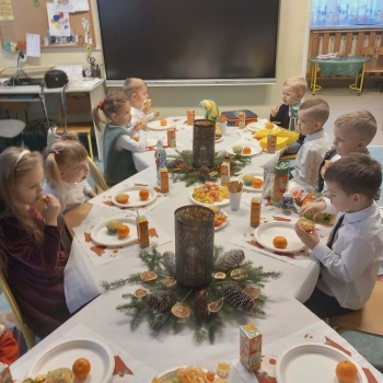 c90f7f3b-7318-4158-b28c-0563af30141a