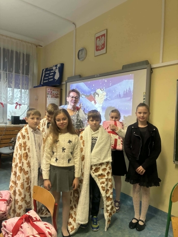 7dd47460-1336-4826-b0b7-064c46053ece (1)