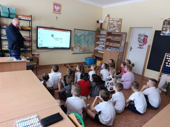 5a28a961-49fd-42a1-b43c-b92fb822765a