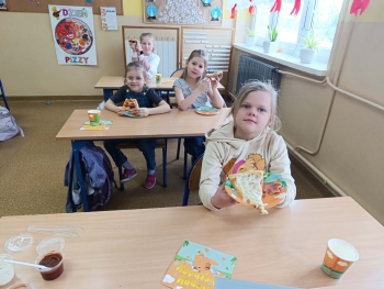 1c44cddb-864b-4f5e-a5af-41af477b69c1