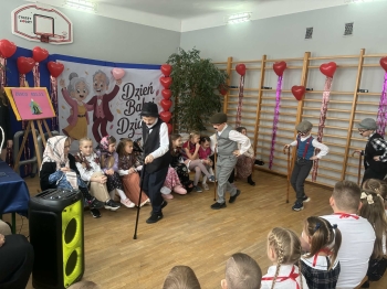 9cfb642c-f941-415a-b78b-eea15af47ac4