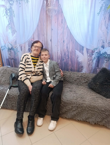 abdca4ff-3b33-4aff-a585-193fcca1e36a