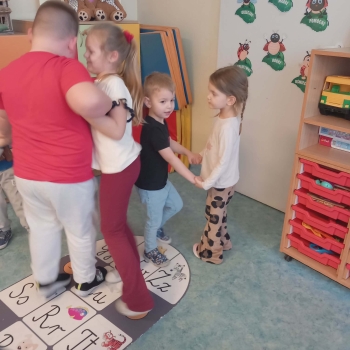 23bf85b7-44ac-45de-a10a-e07d4f058370 (1)