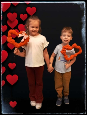 b2c38040-cef2-4908-ab3d-725e8322241a