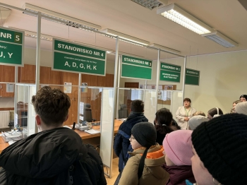 acd7ccf7-d2b6-4828-9323-c0f581f6716c