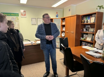 eb148737-4bcb-4337-a64d-c04ed1909732