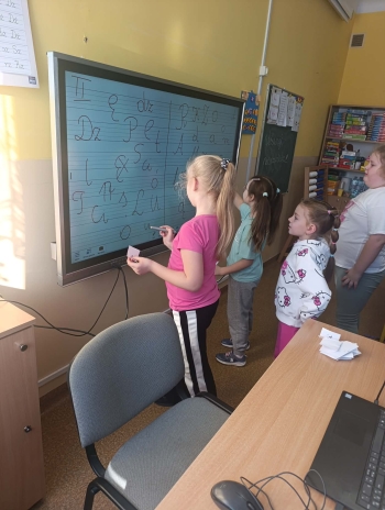 5cccdc82-b74e-4294-8aab-46092cebca5e