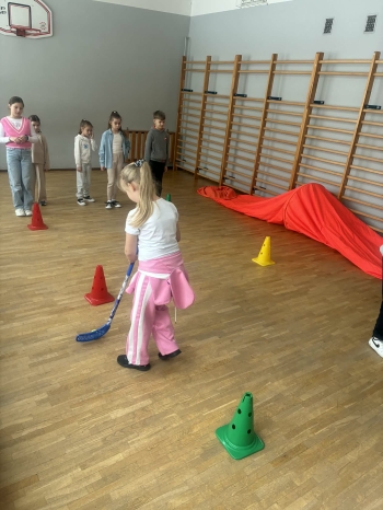 7f662fc3-f027-4115-b40d-1f5ab5f9fe76