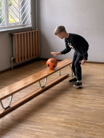 08a69724-0b7b-4202-a77a-d4a9597883bc