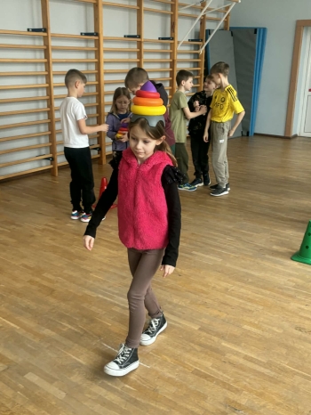 55b52f28-db43-404f-a3e1-6b23cdfecf0e