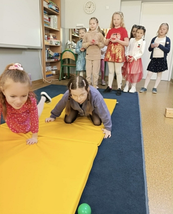 47440746-7d3b-483b-bf2e-7b373c758837