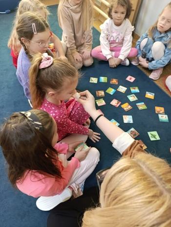 b2b974b7-2a23-4e5a-8fc4-60ba099f26f9