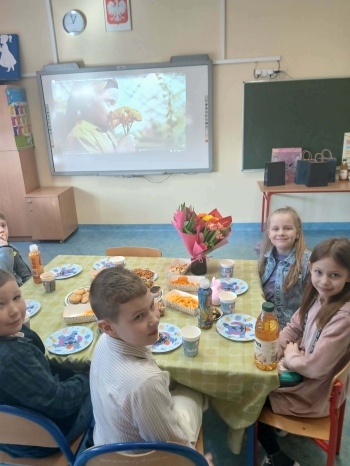 151a824c-d233-43c0-829d-7a1b0aeb3c4e