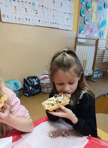 3f59b967-4005-4d39-a6ff-c8b3458dd377