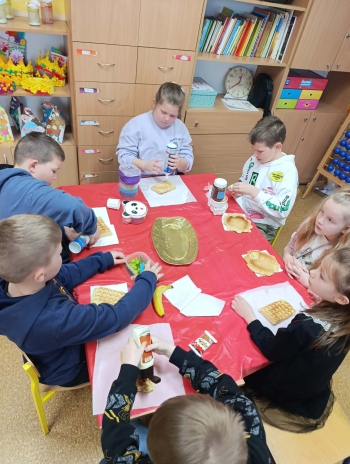 dc2c1a83-1f18-4d67-b492-a1e73ccd5bb1