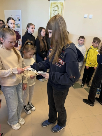 0977358b-6a48-4524-a9b1-534b29f92508