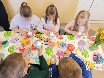 5d37a169-e4db-4942-9e3c-0f10dfaba36c