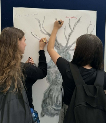 f4954536-a0eb-499a-8937-8c3f60c9287b