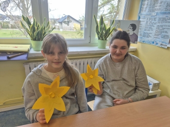 6fabf63d-9c1b-425c-9fab-8ef177b3b1df