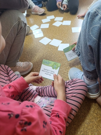 e79d0cfa-67ba-4aa1-bab6-9c1af56668f5