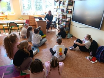 26f8f622-6357-47c6-a726-23454d944342