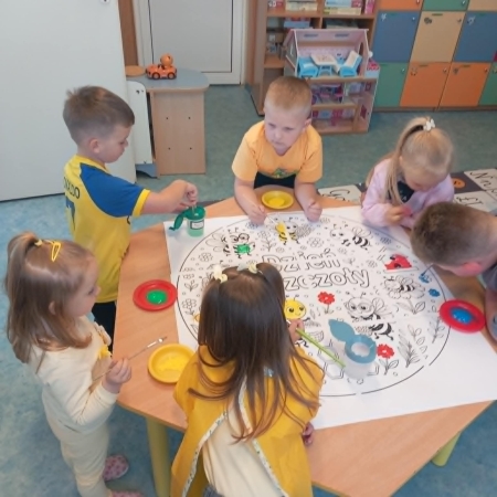 DZIEŃ PSZCZOŁY