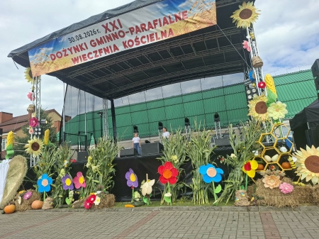 XXI DOŻYNKI GMINNO - PARAFIALNE W WIECZFNI KOŚCIELNEJ